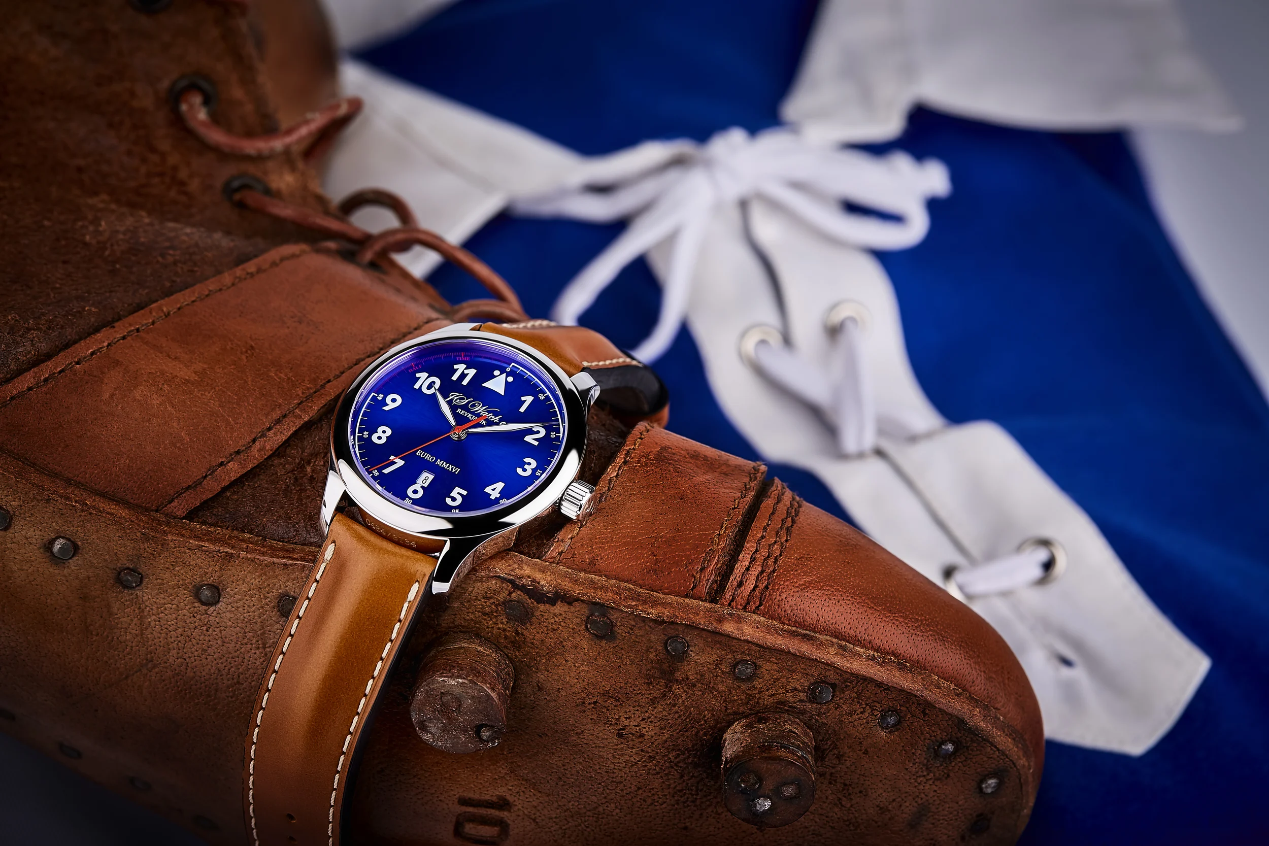 JS Watch Company Reykjavik — EURO MMXVI